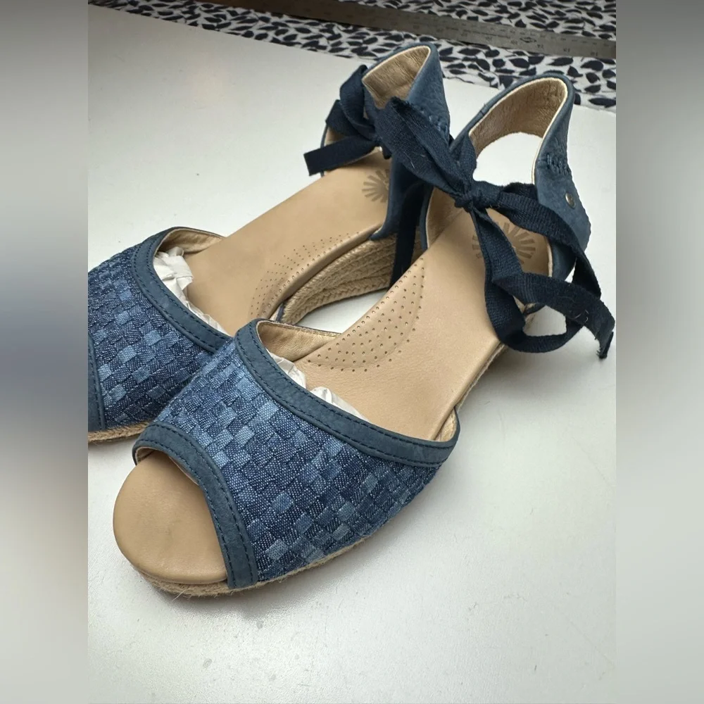 UGG Delmar Woven Patchwork Denim Leather Wedge Ankle Tie Sandals NWOT 8.5*Spots*